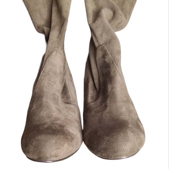 OVER The Knee Faux Suede  Brown Boot Size 5 1/2 - Picture 4 of 6